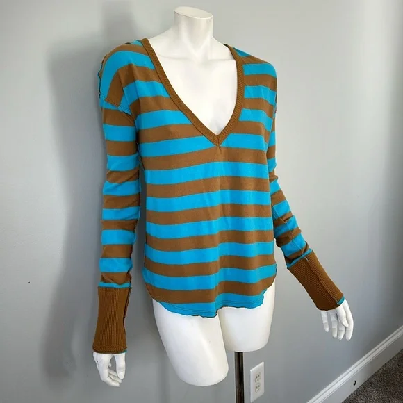 We The Free Sail Away Long Sleeve Tee Savannah Blue Combo NWOT - Picture 8 of 14